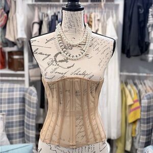 Gorgeous Tapper Corset